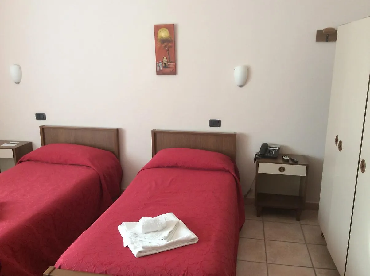 Hotel Lorena 아르치도소